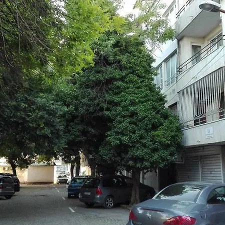Apartment Уютная Квартира В Центре И Возле Моря *